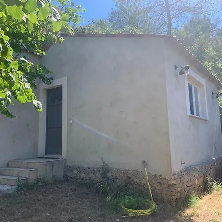 Guest House Montauroux Exterior photo